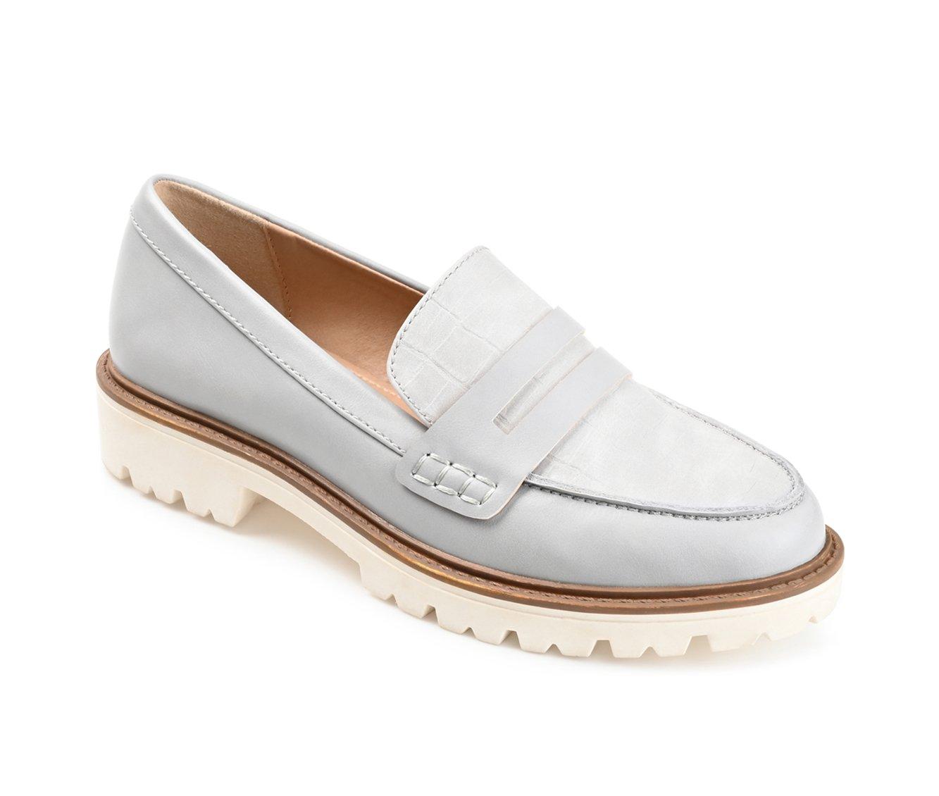Women's Journee Collection Kenly Lugged Loafers