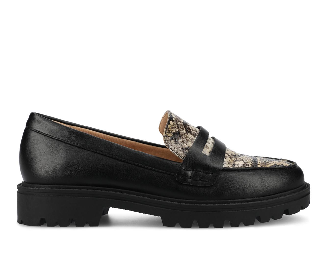 Women's Journee Collection Kenly Lugged Loafers