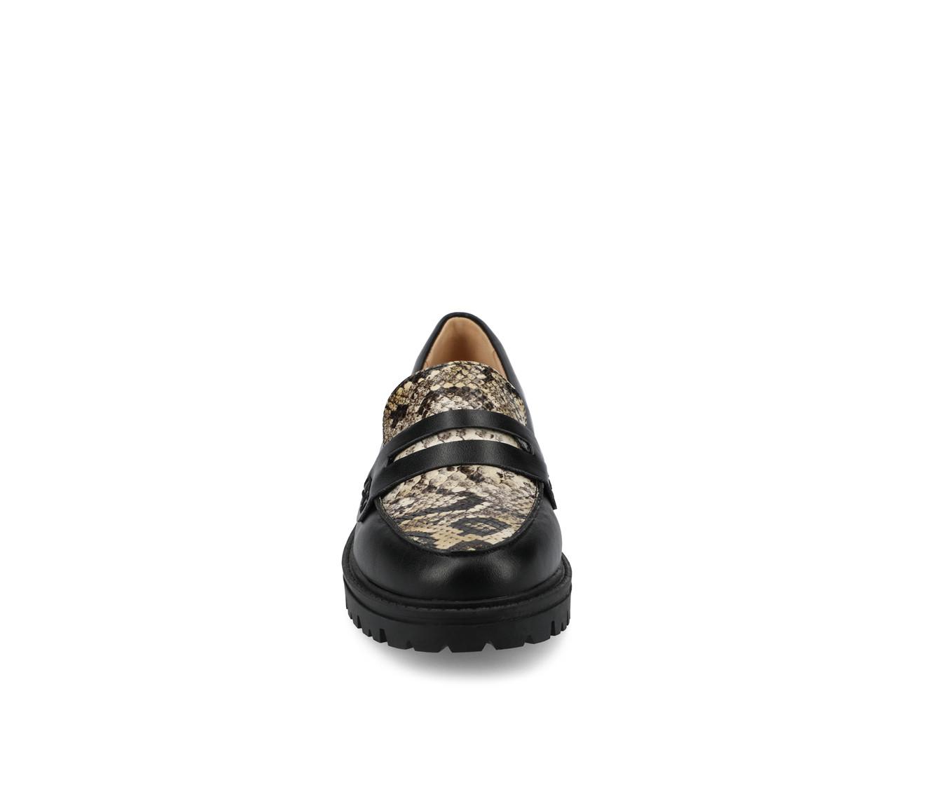 Women's Journee Collection Kenly Lugged Loafers