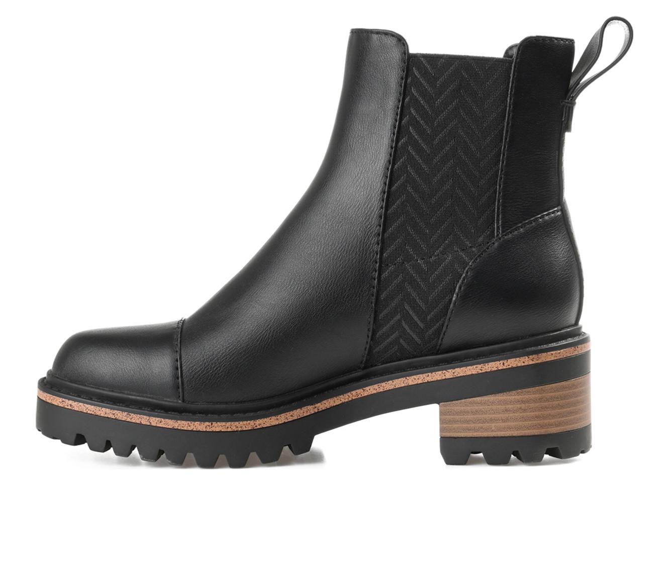Women's Journee Collection Mirette Lugged Chelsea Boots