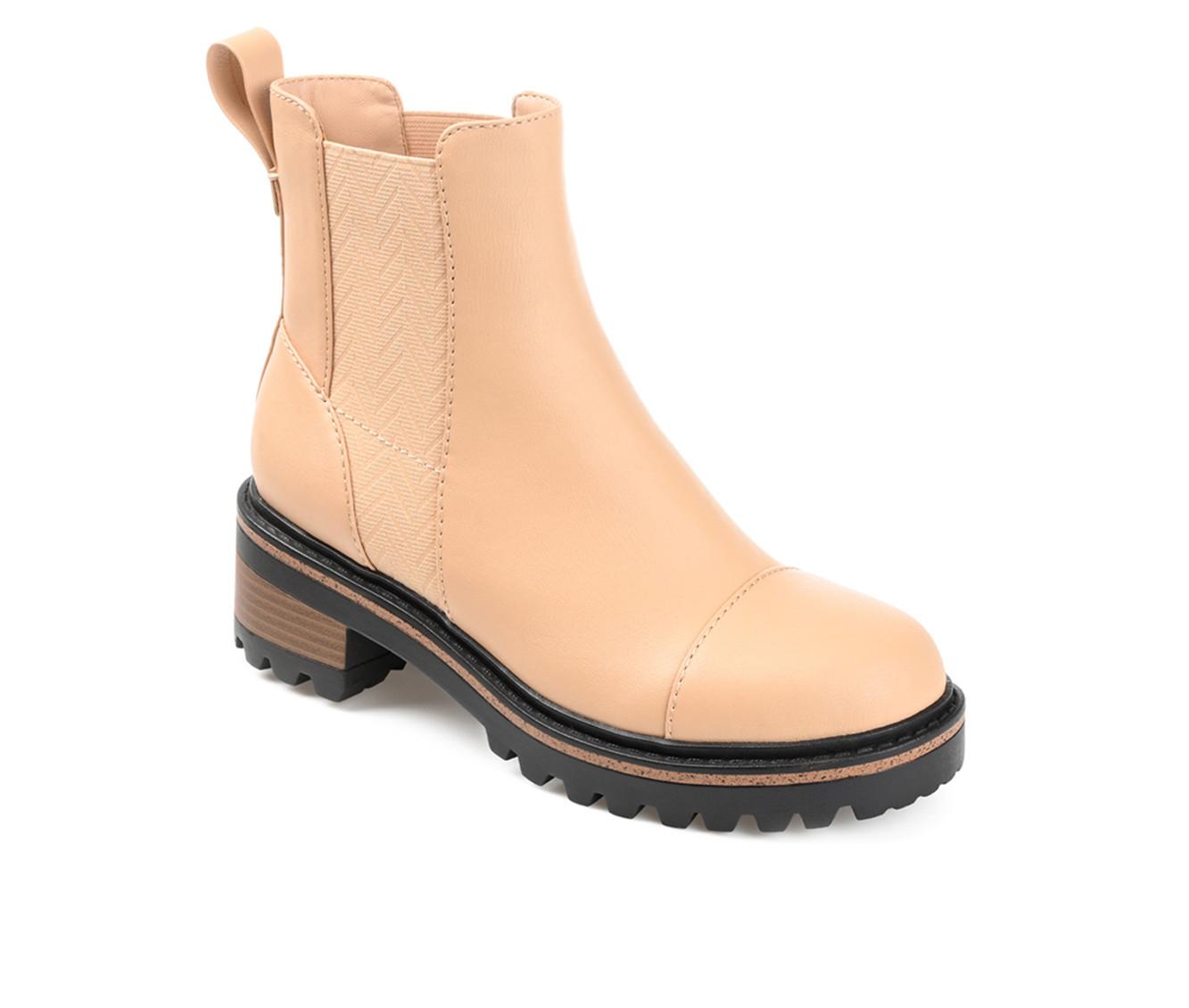 Women's Journee Collection Mirette Lugged Chelsea Boots