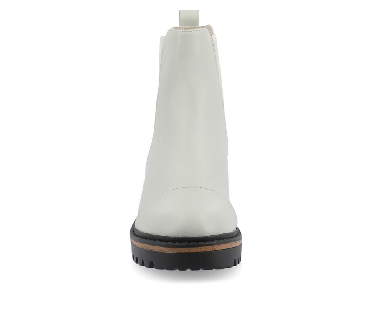 Women's Journee Collection Mirette Lugged Chelsea Boots