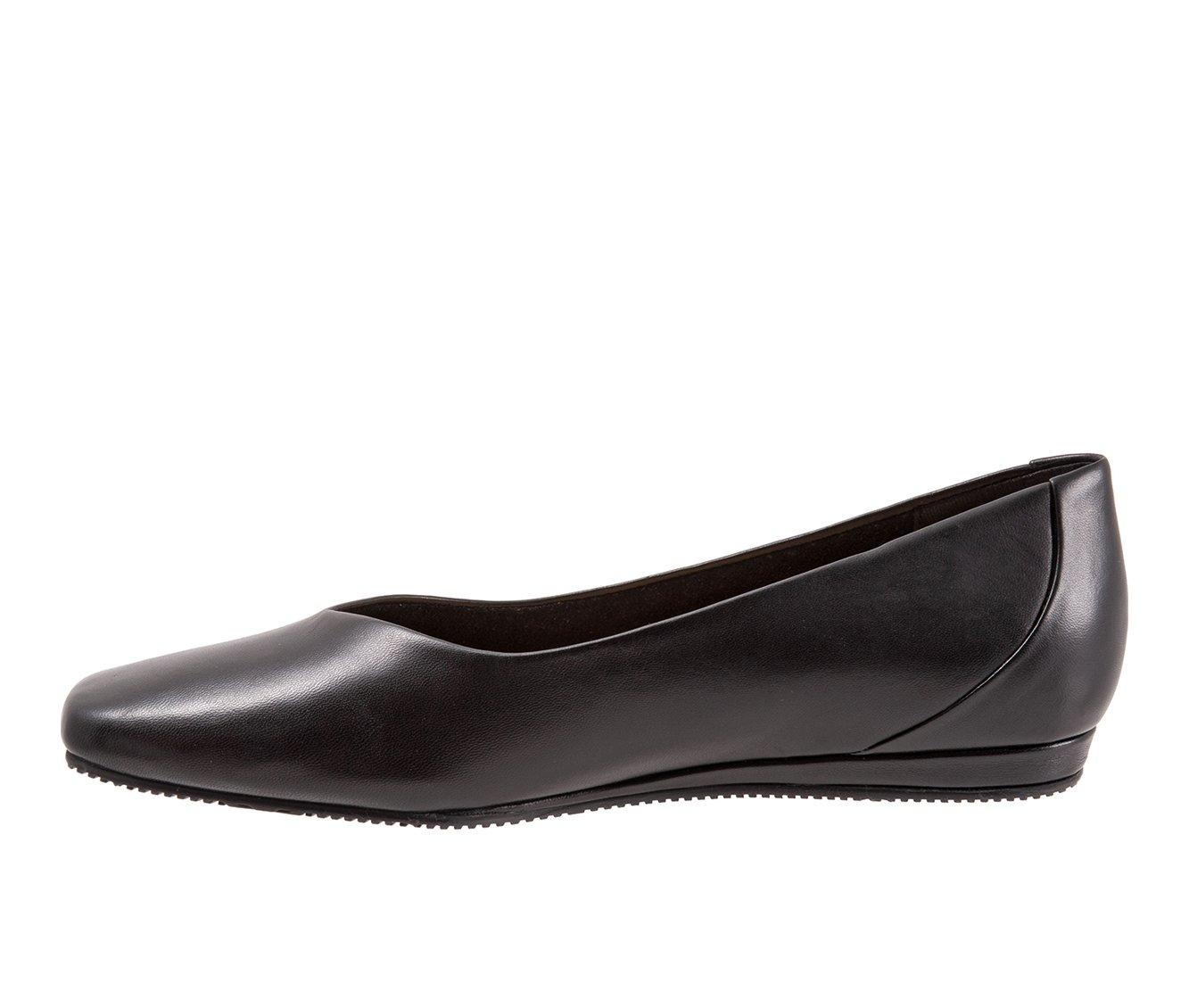 Women's Softwalk Vellore Flats