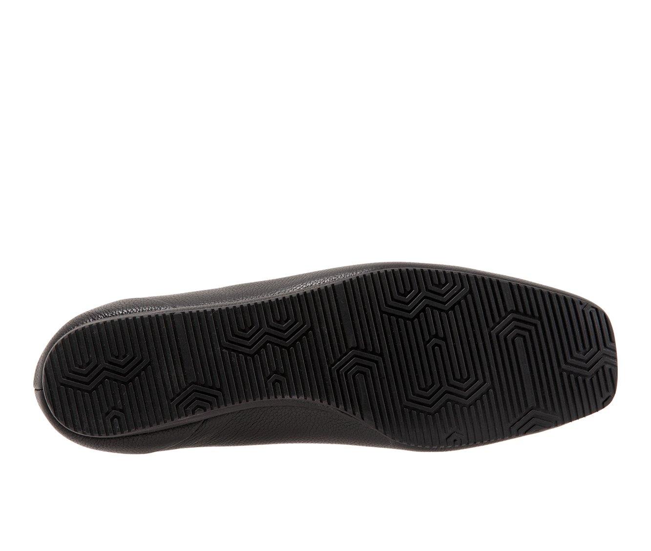 Women's Softwalk Vellore Flats
