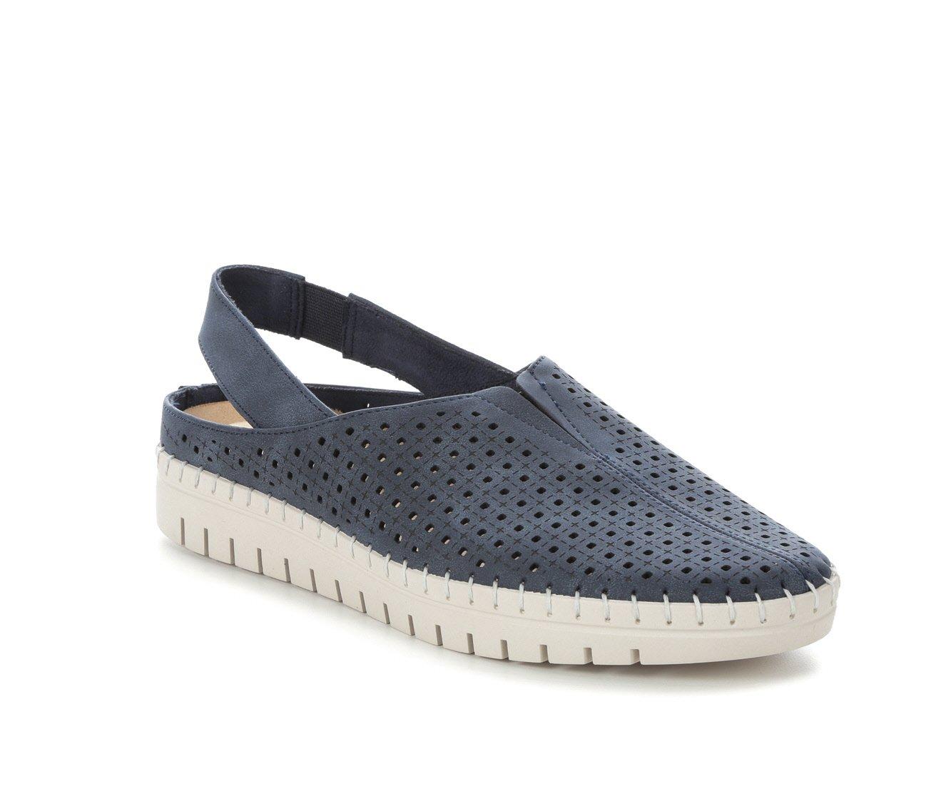 Women's Easy Street SoFresh Slip-On Sneakers