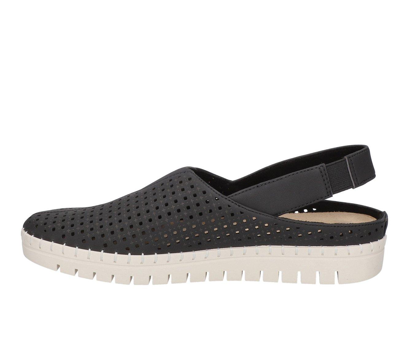 Women's Easy Street SoFresh Slip-On Sneakers