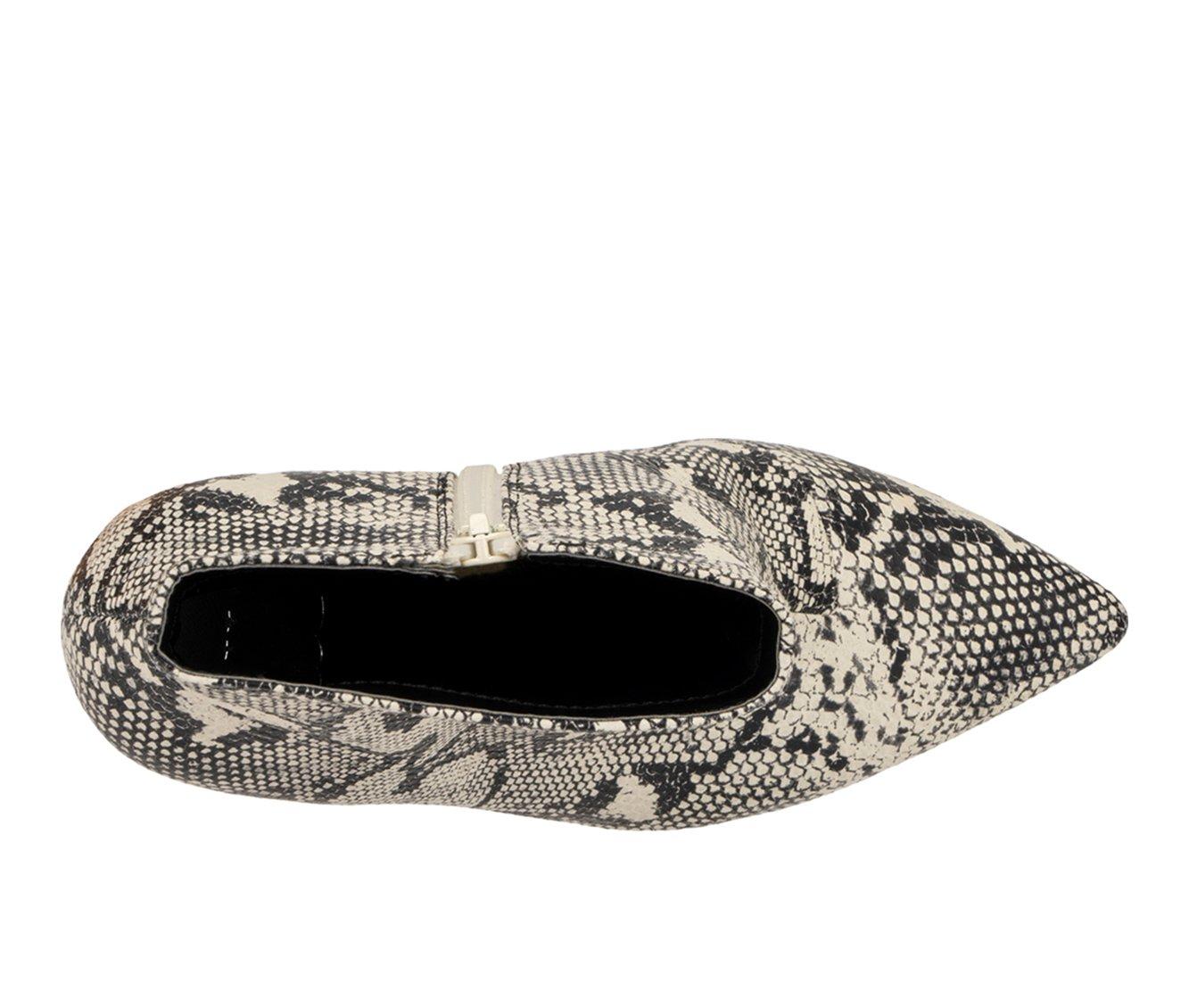 Women's New York and Company Carmen Booties