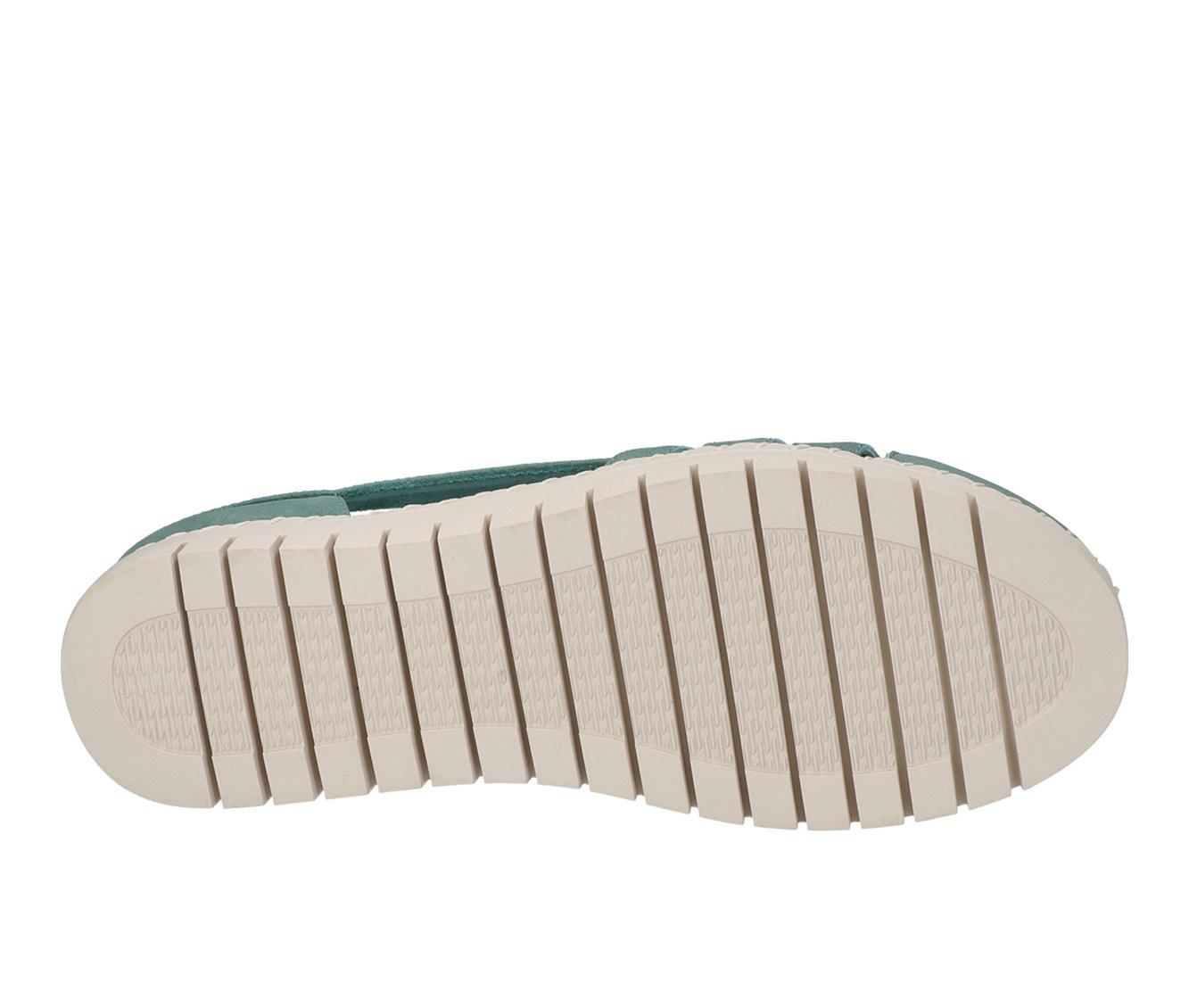 Women's Easy Street Bugsy Slip Ons