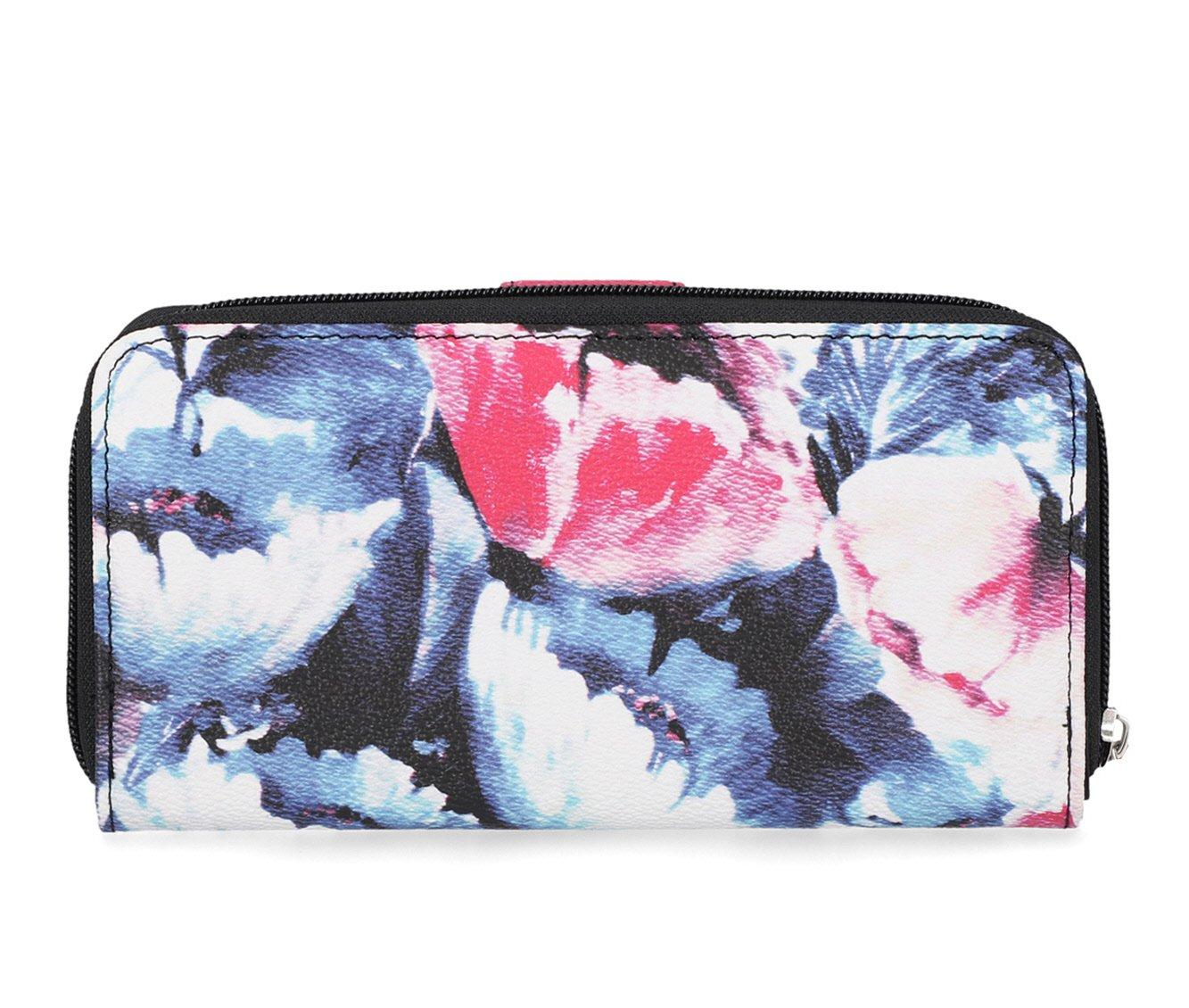 Mundi/Westport Corp. Sherrie Tab Clutch