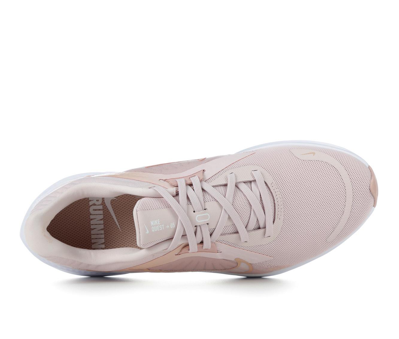 Women's Nike Quest 5 Running Shoes