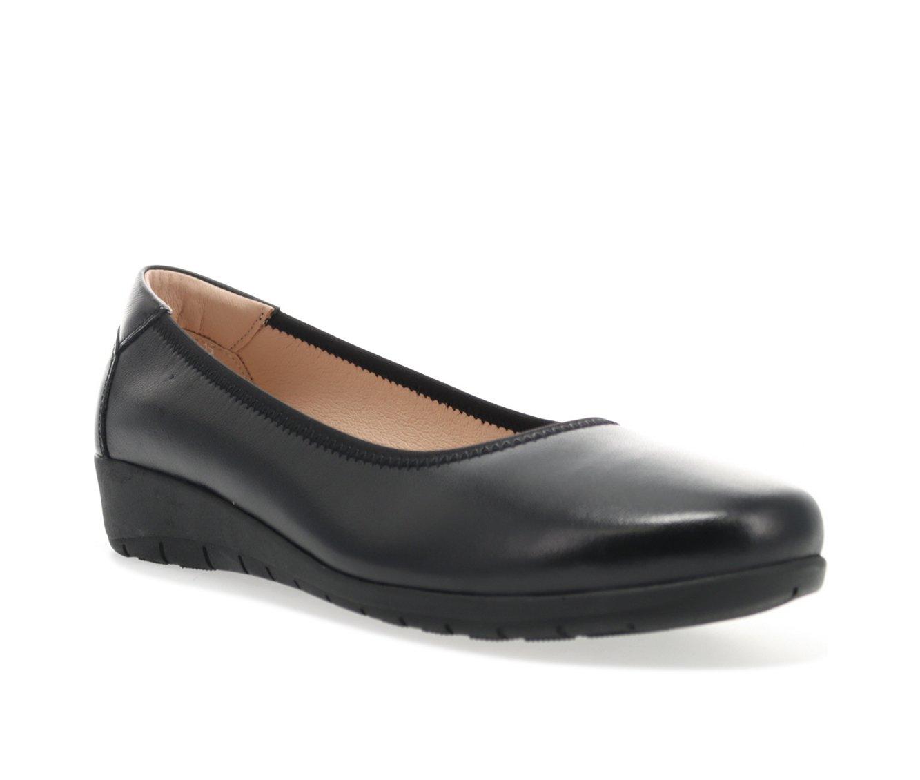 Women's Propet Yara Flats