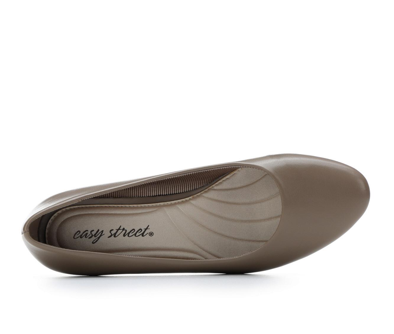 Women's Easy Street Ballari Pumps