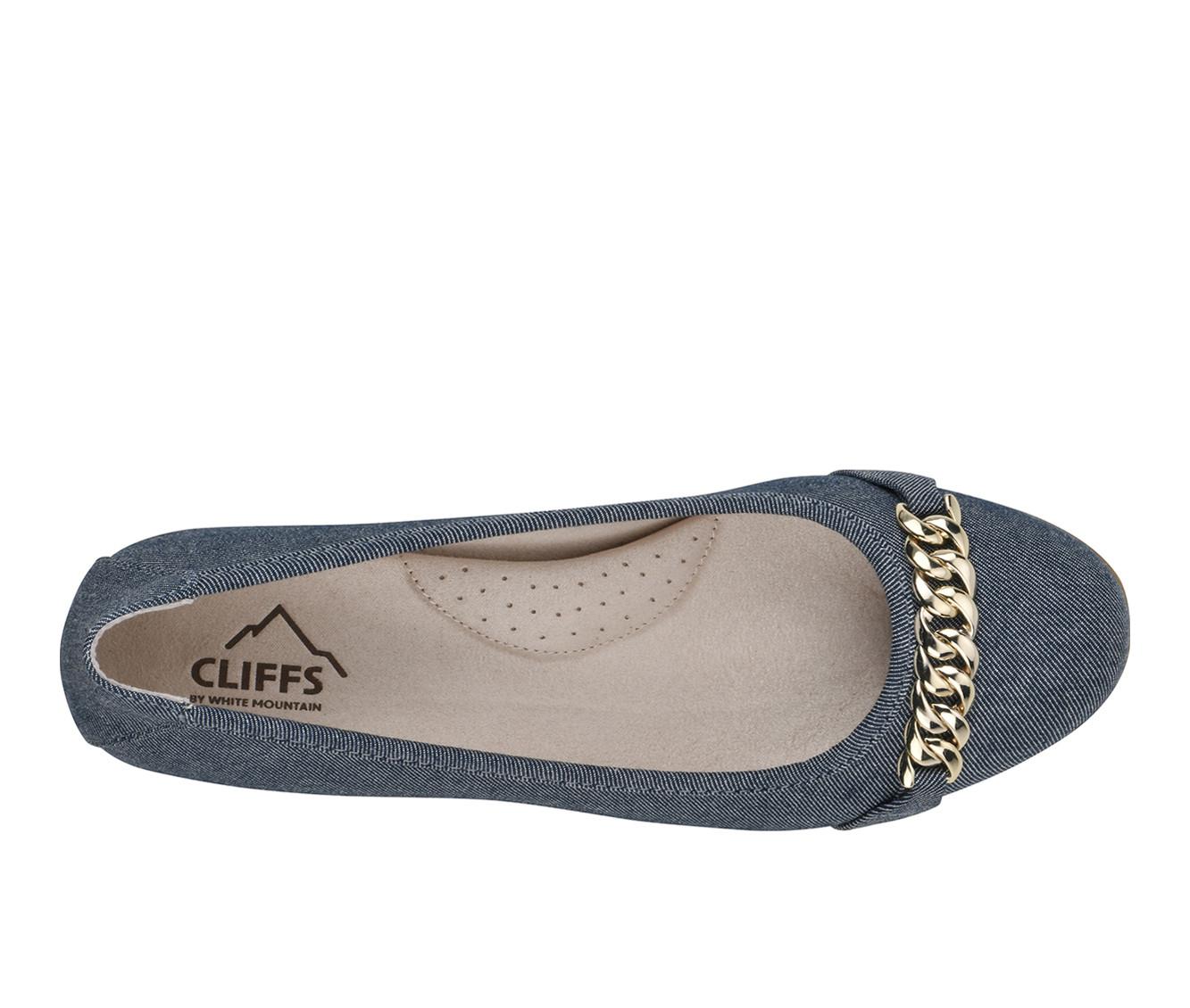 Women's Cliffs by White Mountain Charmed Flats