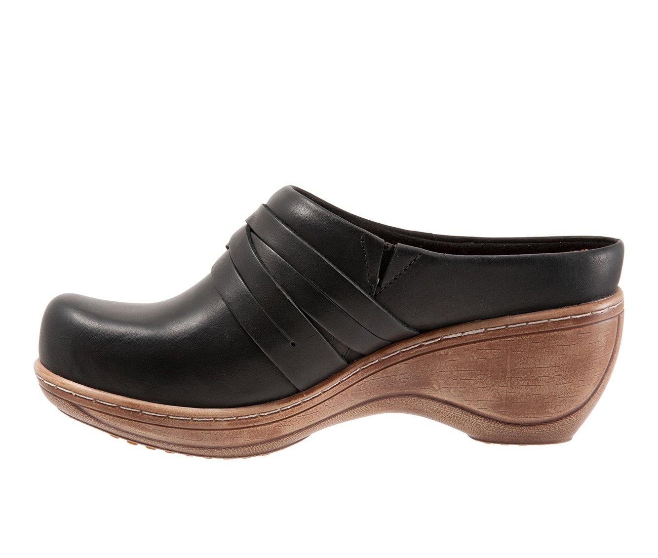 Women's Softwalk Mackay Wedge Clog