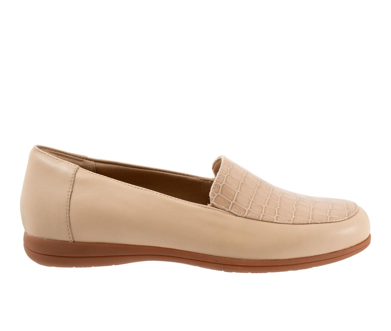 Women's Trotters Deanna Loafers