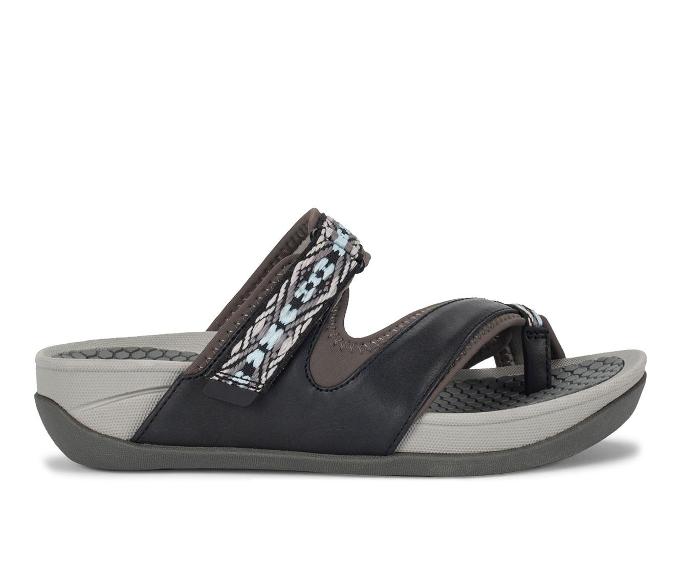 Women's Baretraps Deserae Slip-Resistant Sandals