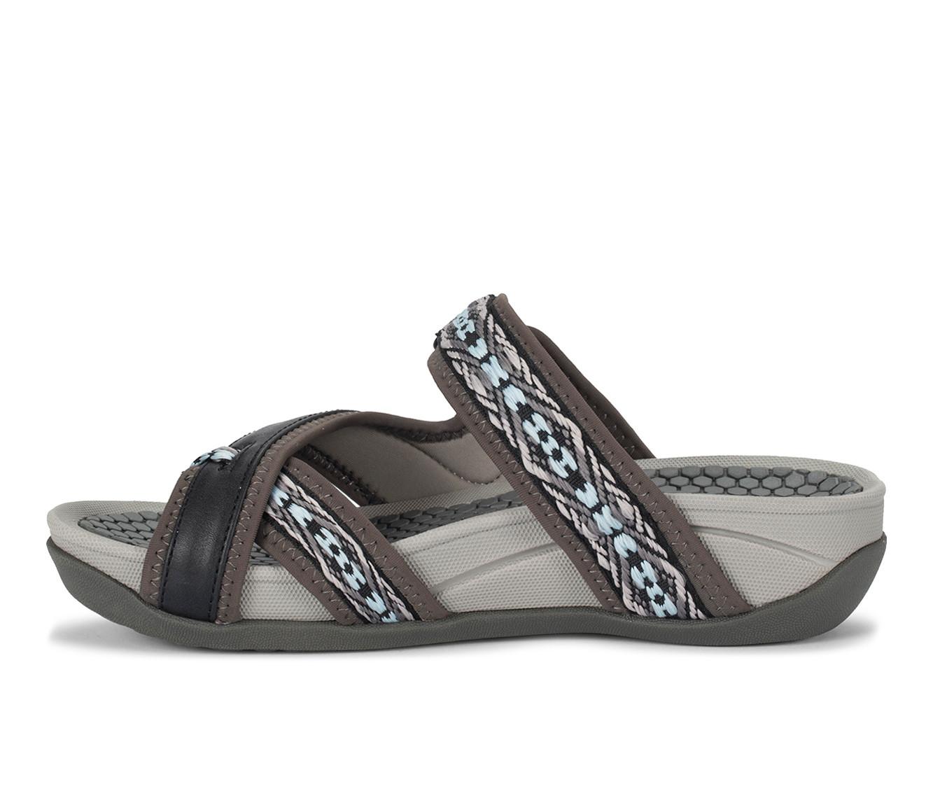 Women's Baretraps Deserae Slip-Resistant Sandals