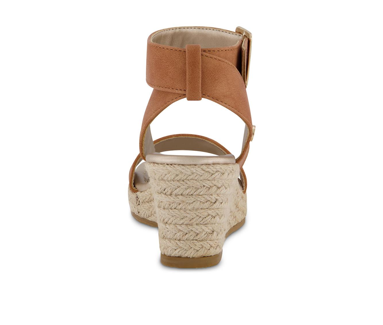 Jessica simpson best sale tan wedges