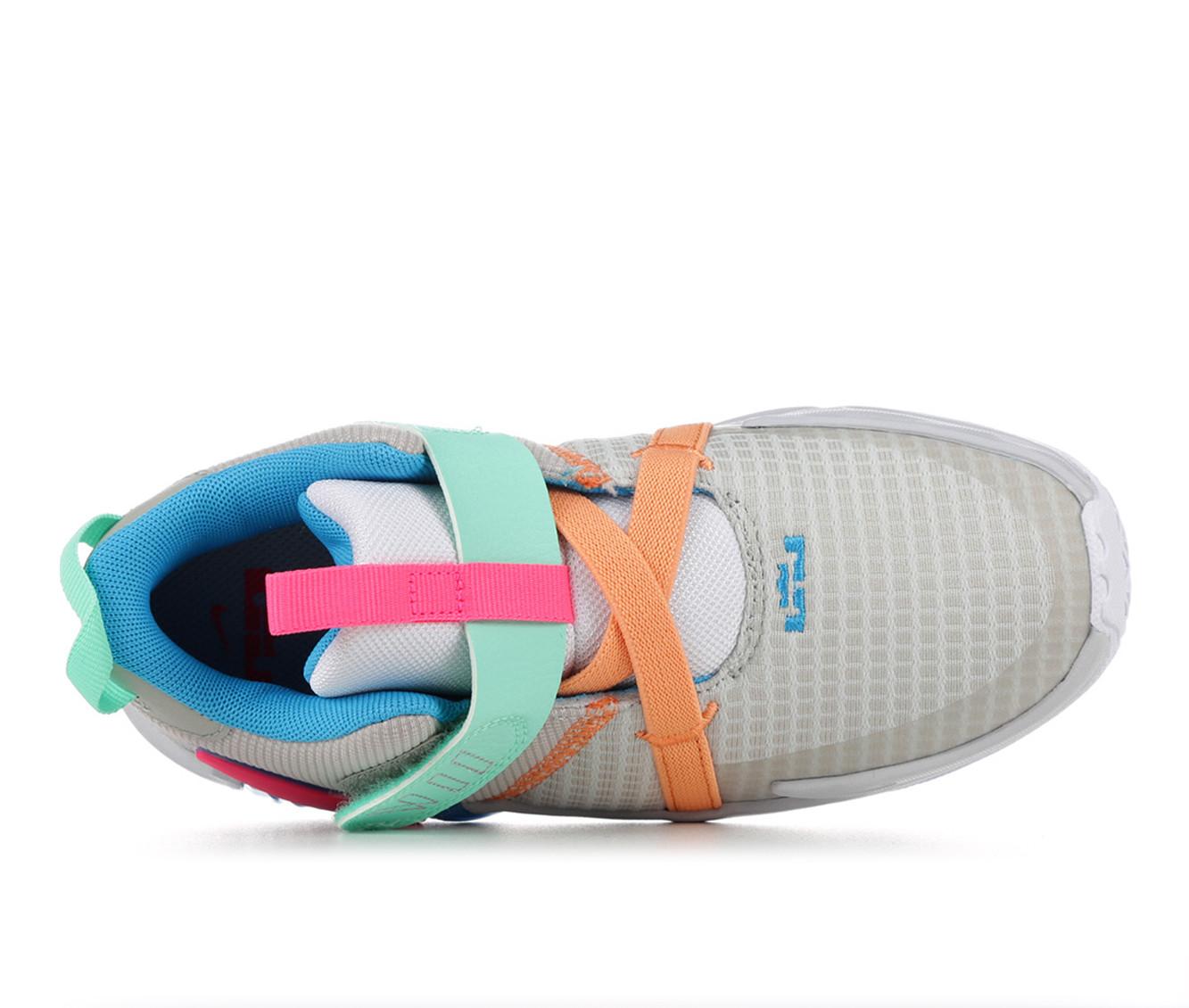 Boys' Nike Little Kid LeBron Witness VII Basketball Shoes