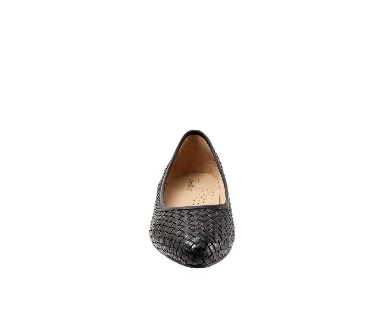 Women's Trotters Jade Pumps