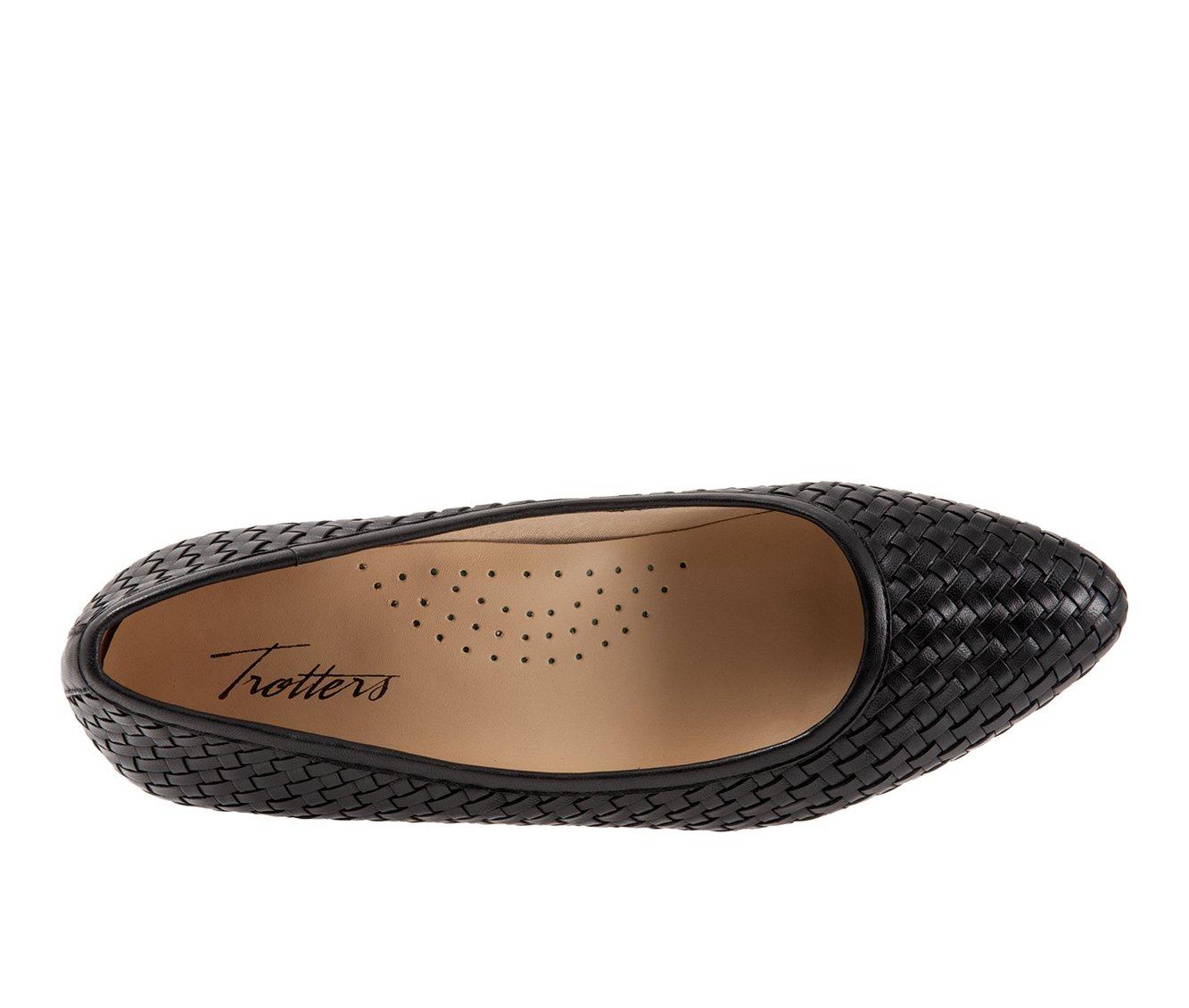 Women's Trotters Jade Pumps