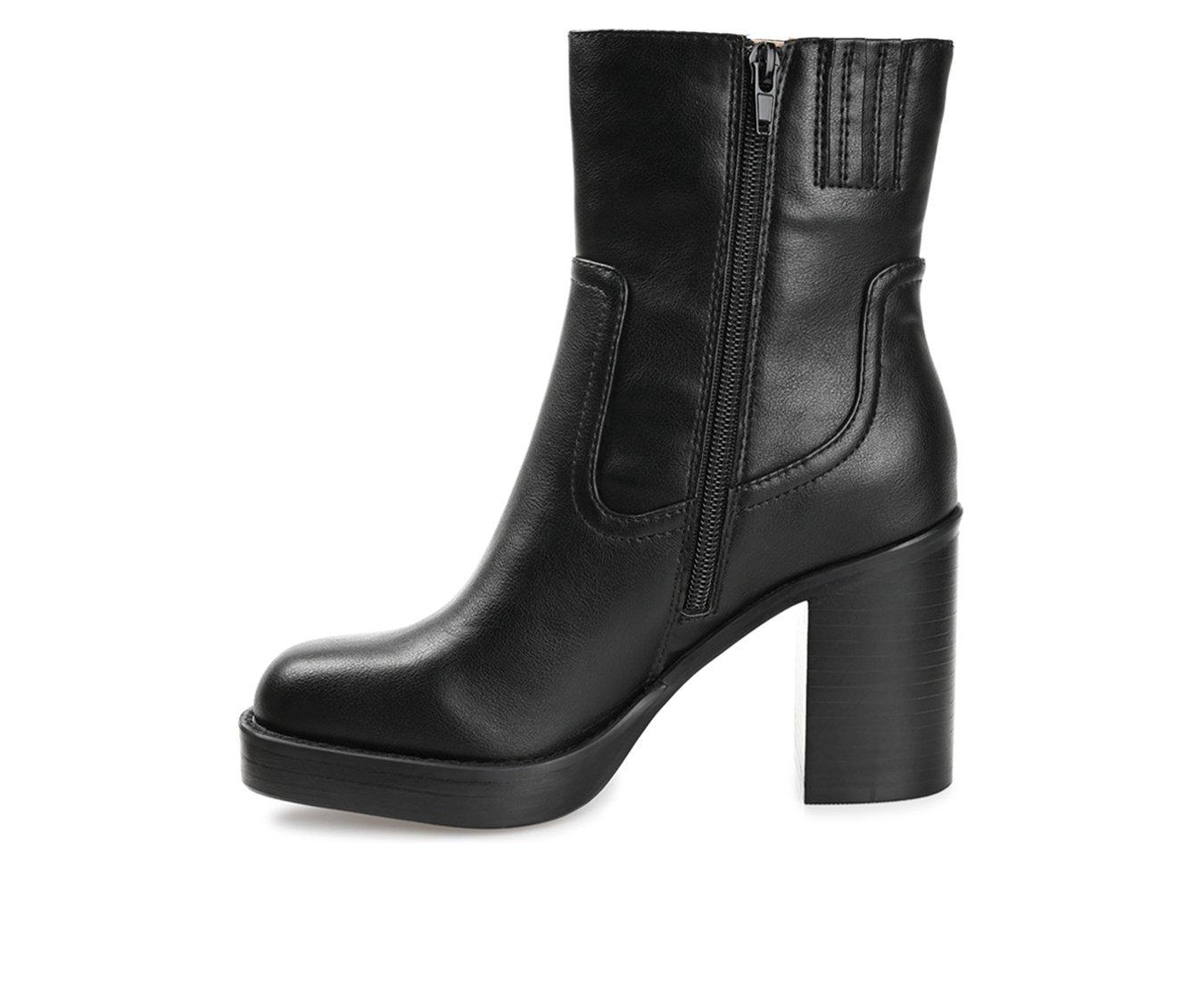 Women's Journee Collection Brittany Block Heel Booties