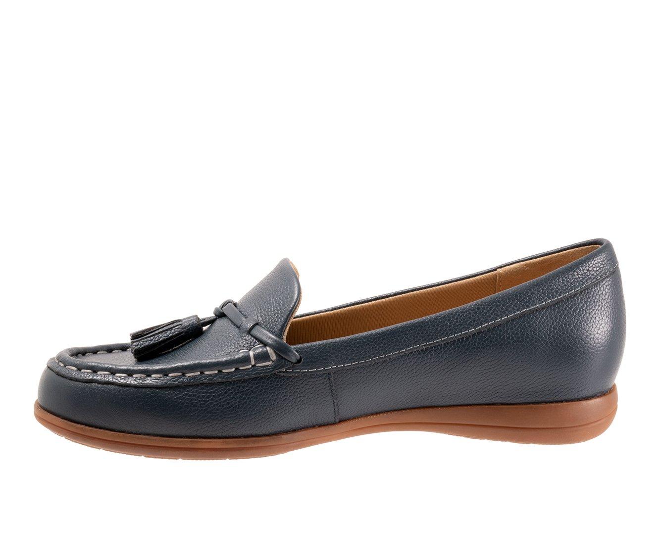 Women's Trotters Dawson Moccasin Loafers
