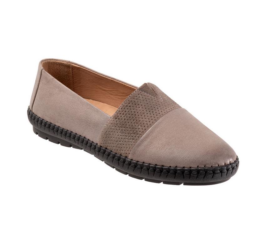 Women's Trotters Ruby Slip On Shoes