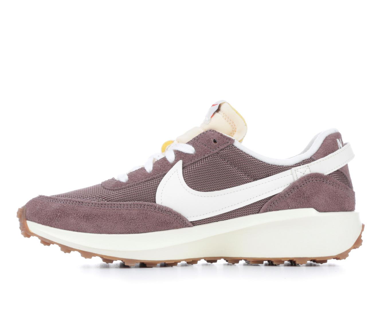 Women's Nike Waffle Debut Vintage Running Shoes