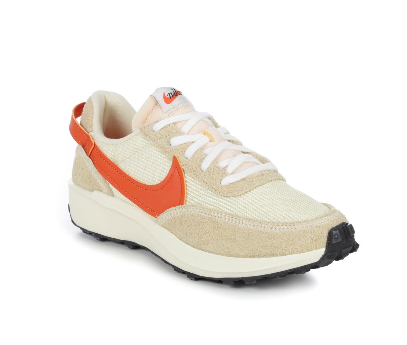 Women's Nike Waffle Debut Vintage Running Shoes