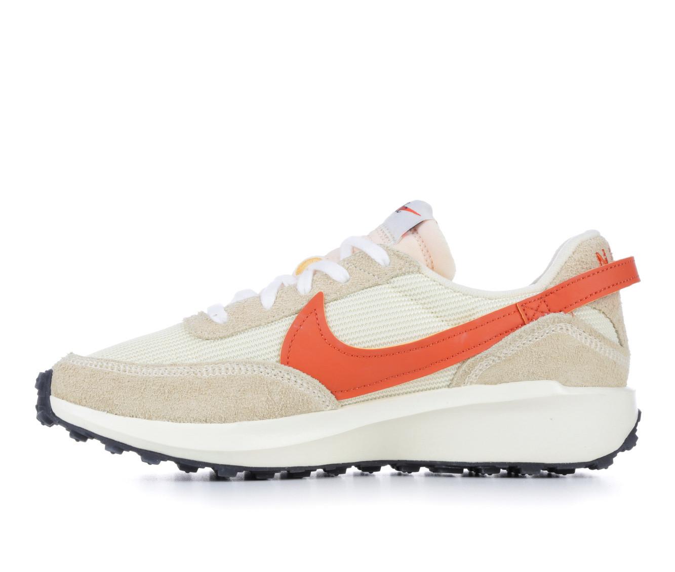 Women's Nike Waffle Debut Vintage Running Shoes