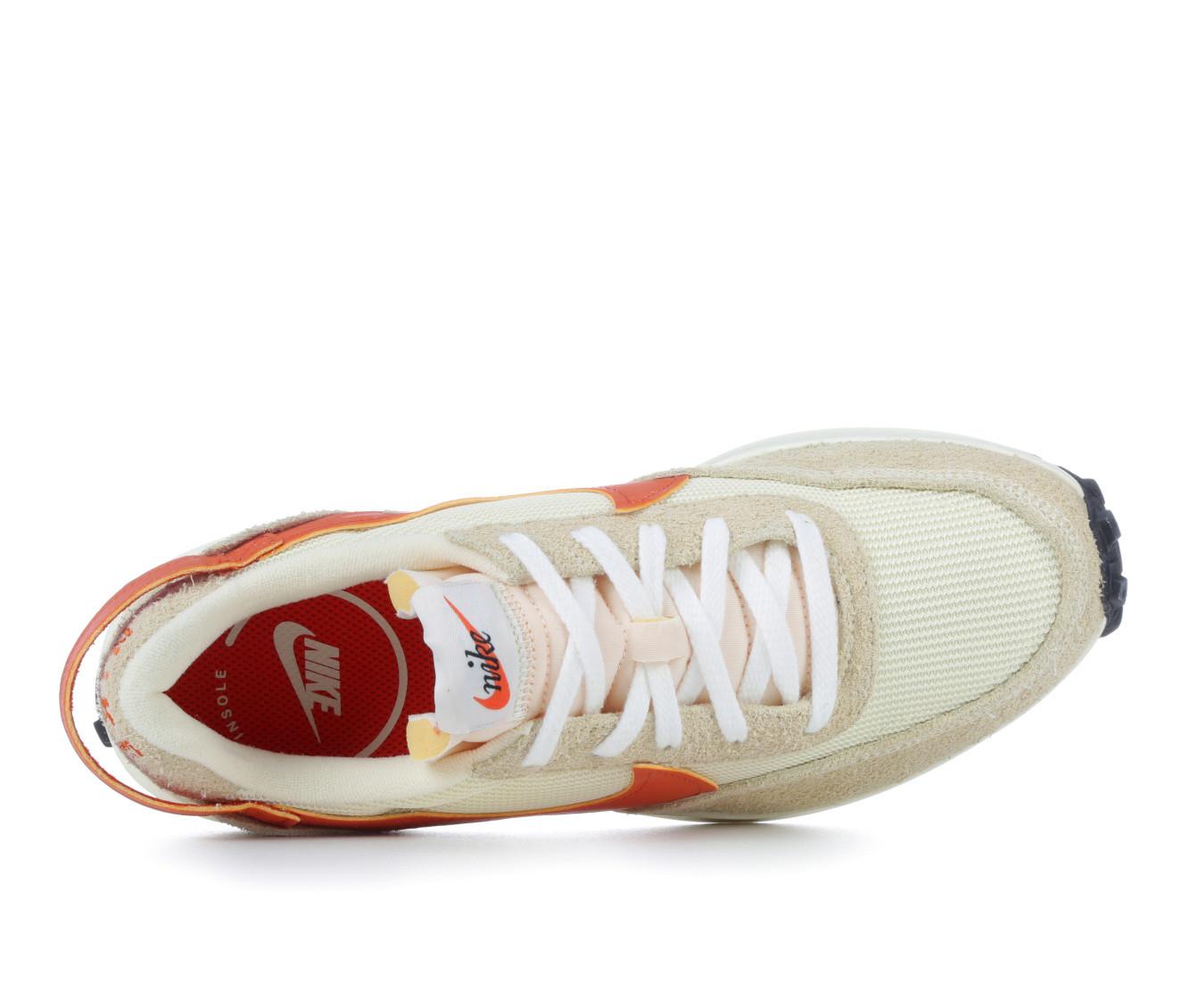 Women's Nike Waffle Debut Vintage Running Shoes