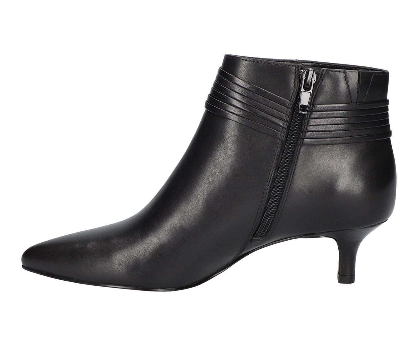 Women's Bella Vita Jani Kitten Heel Booties