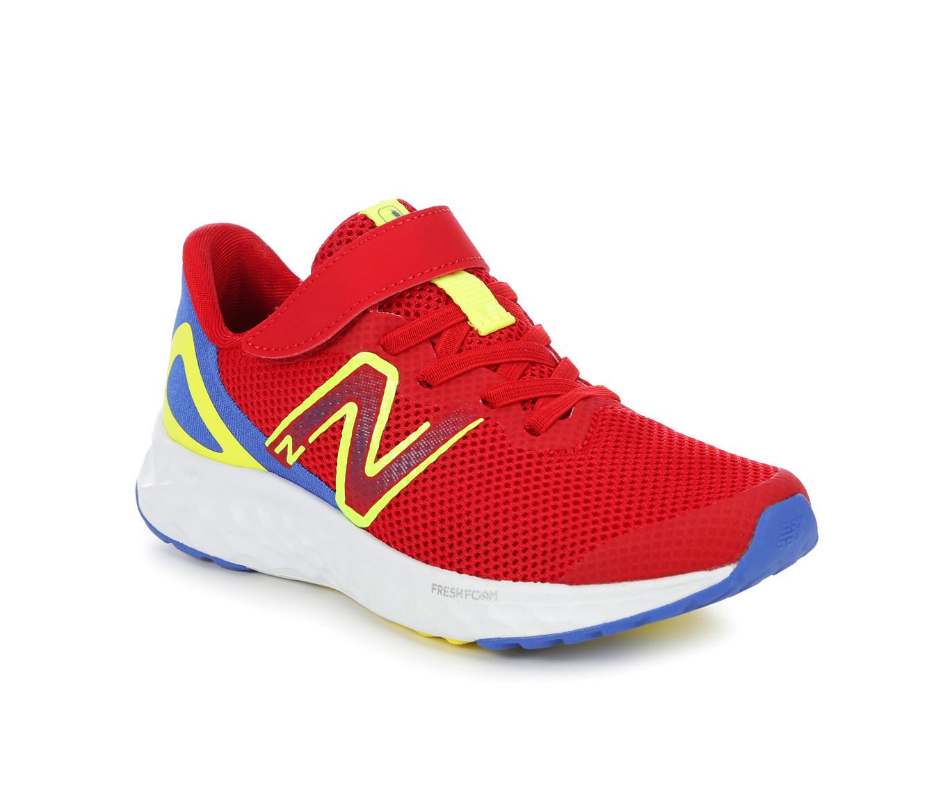 Boys' New Balance Arishi V4 PS 10.5-3 Running Shoes