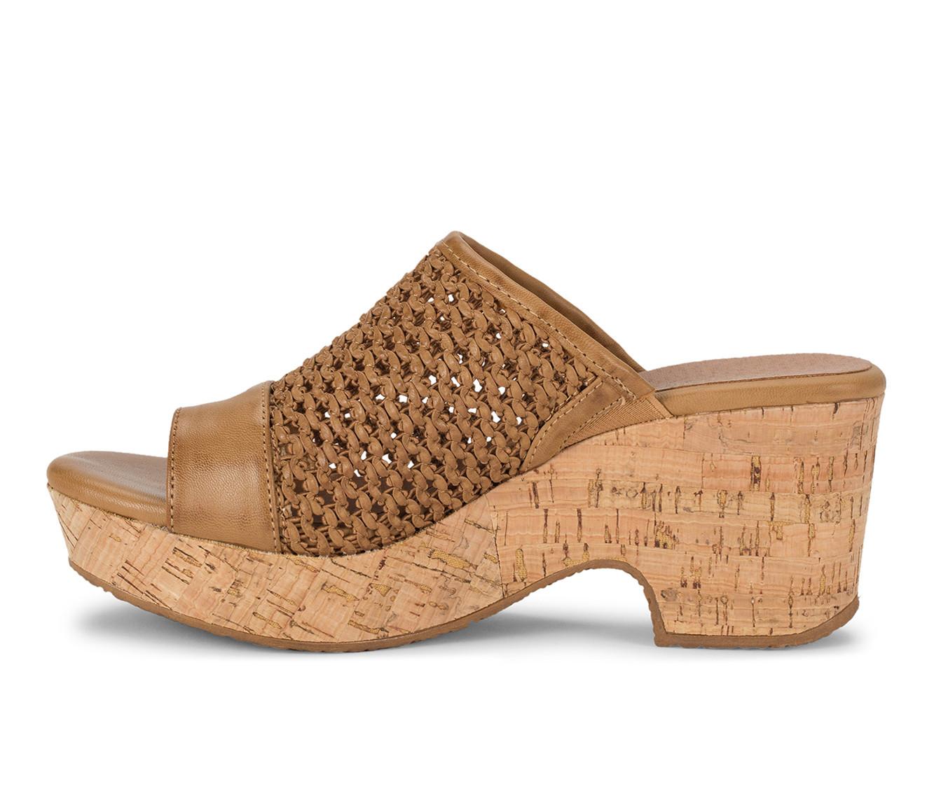 Women's Baretraps Bethie Wedge Sandals