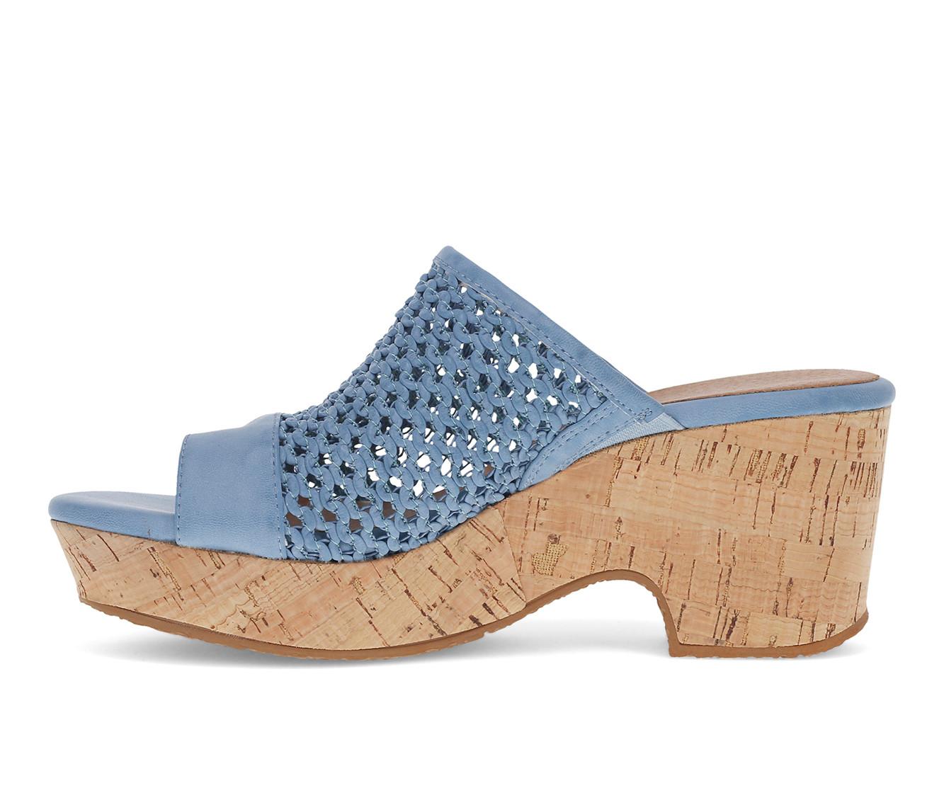 Women's Baretraps Bethie Wedge Sandals