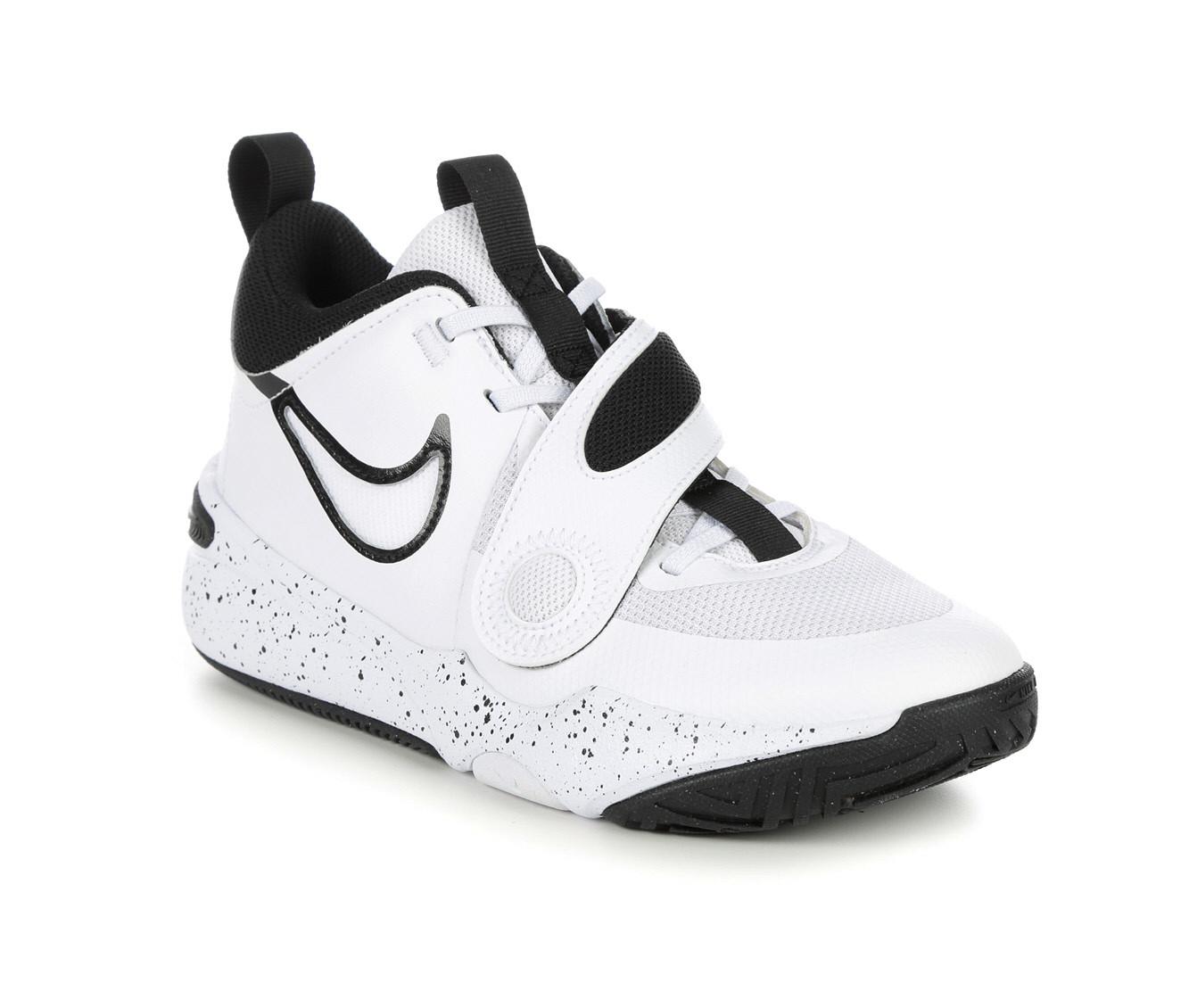 Boys' Nike Big Kid Team Hustle D11 Basketball Shoes