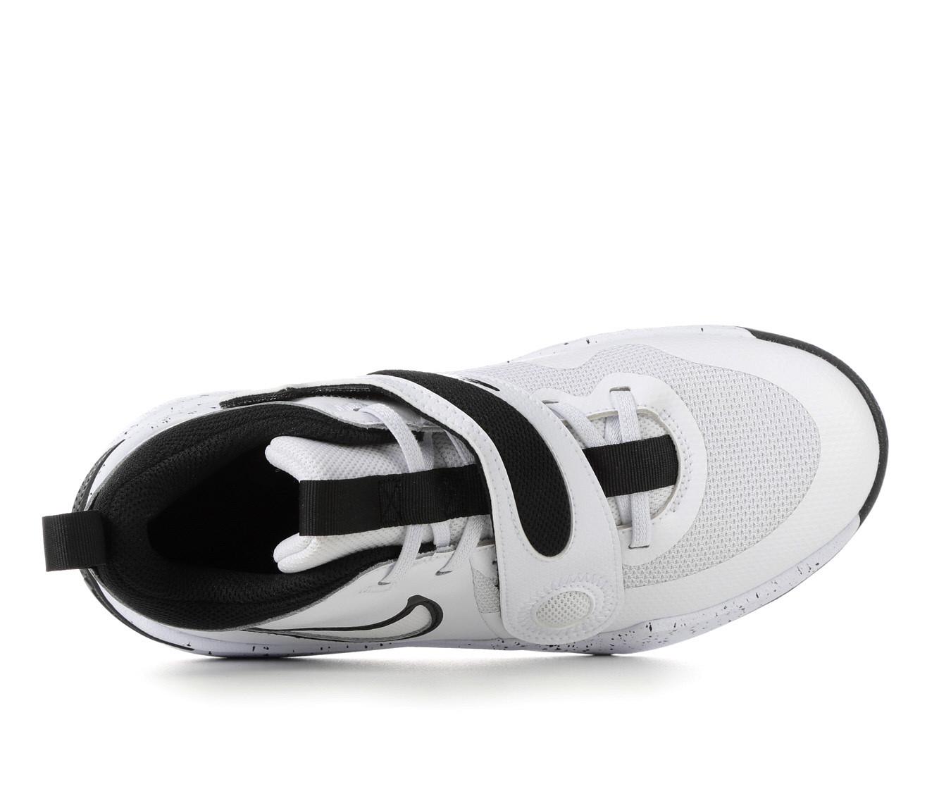 Boys' Nike Big Kid Team Hustle D11 Basketball Shoes