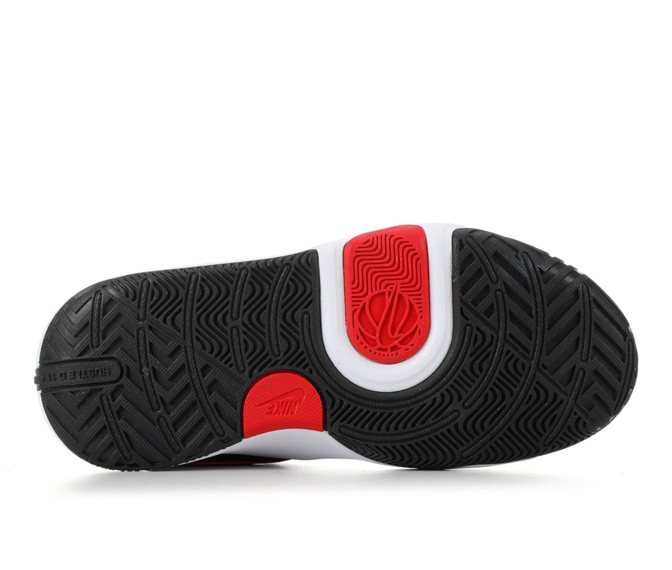 Boys' Nike Big Kid Team Hustle D11 Basketball Shoes