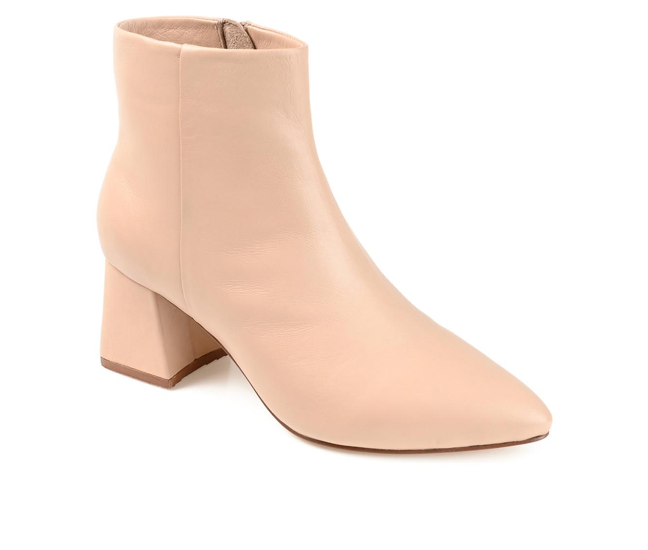 Women's Journee Signature Tabbie Heeled Booties