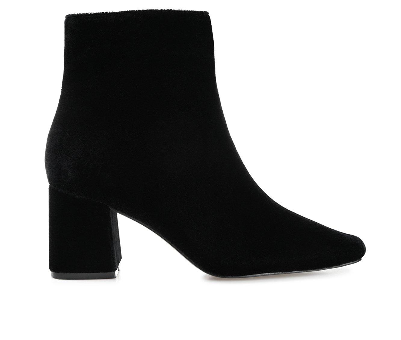 Women's Journee Collection Hazara Heeled Booties