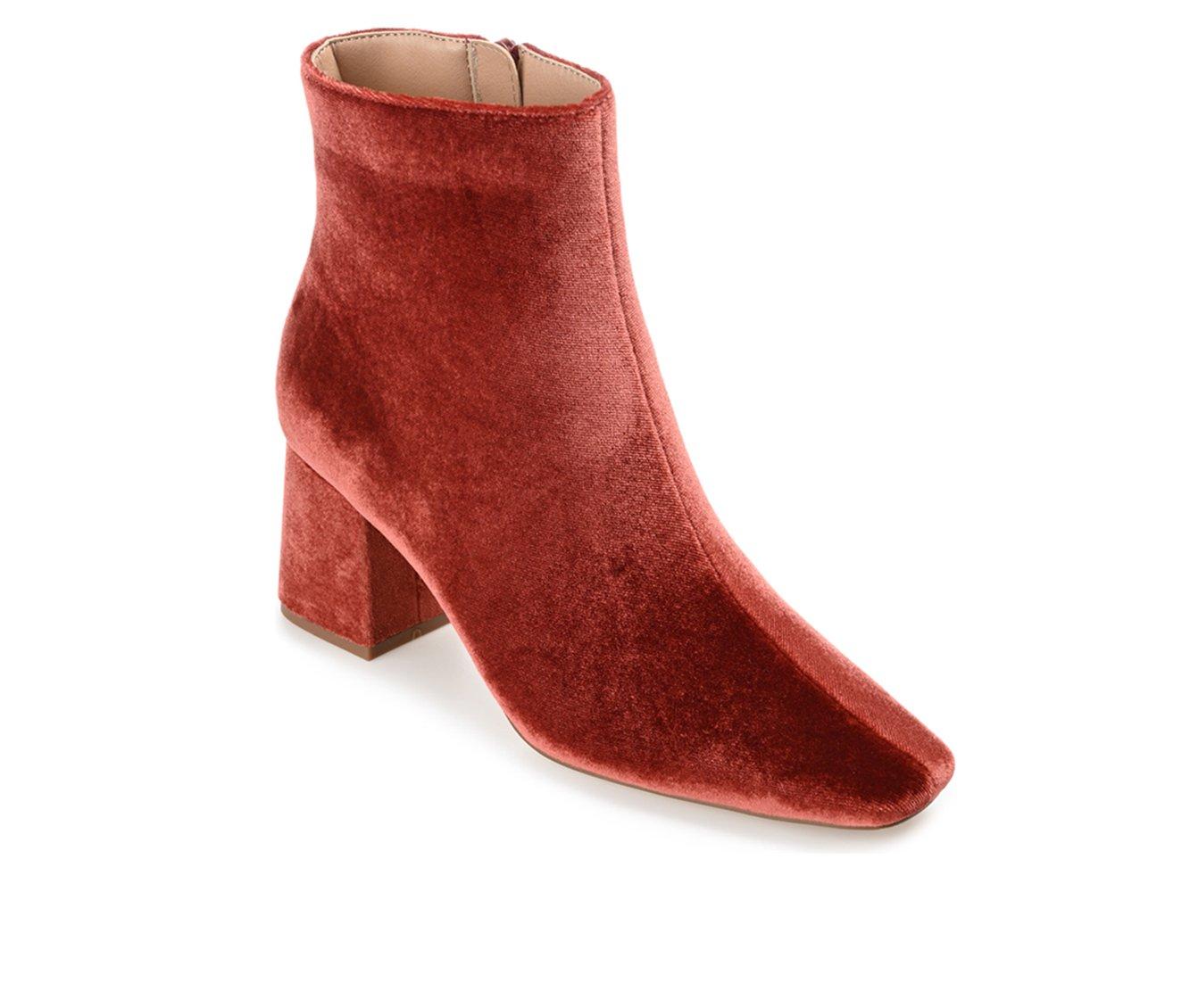 Women's Journee Collection Hazara Heeled Booties