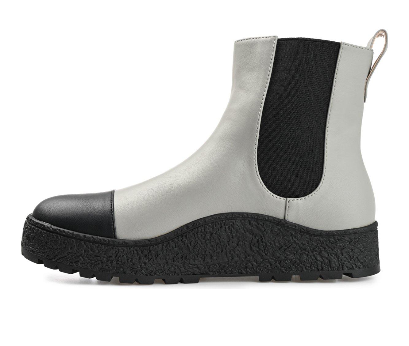 Women's Journee Collection Jenie Chelsea Booties