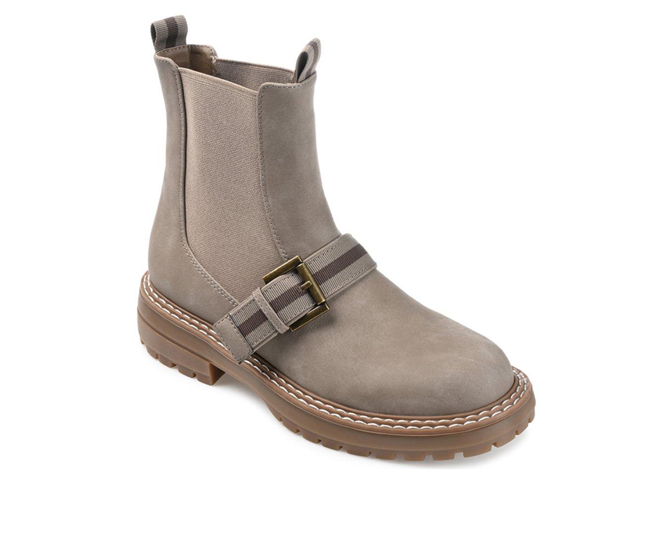Women's Journee Collection Rilie Chelsea Booties