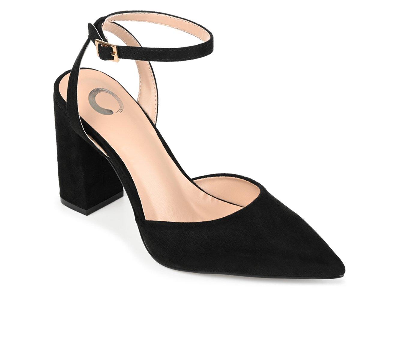 Journee Collection Tyyra Pumps