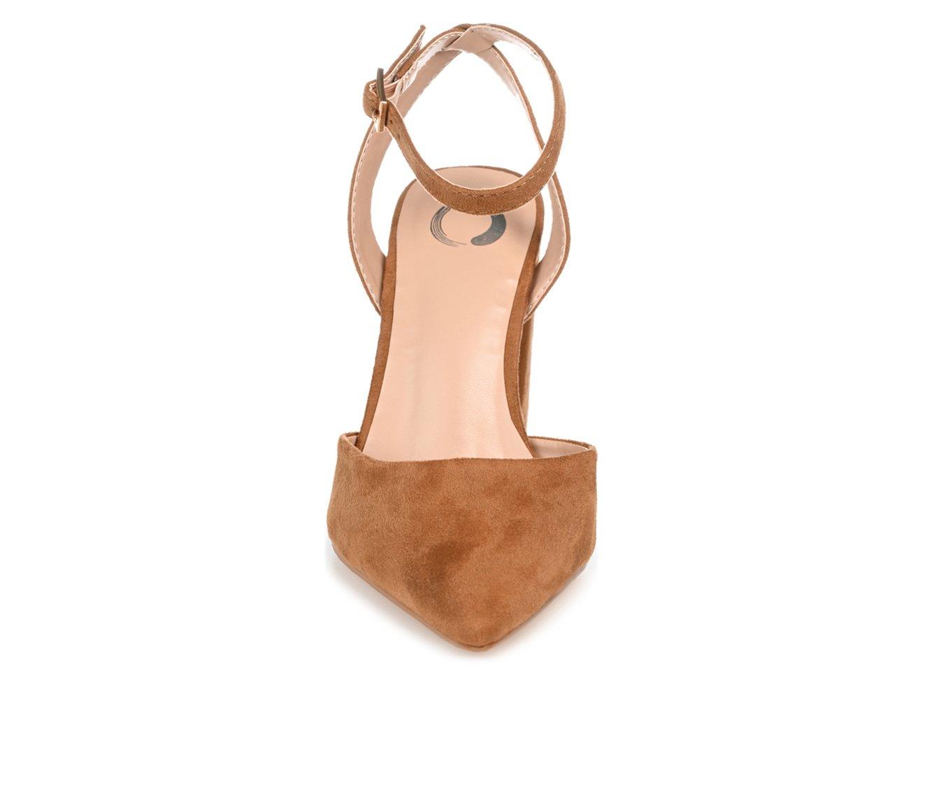 Women's Journee Collection Tyyra Pumps