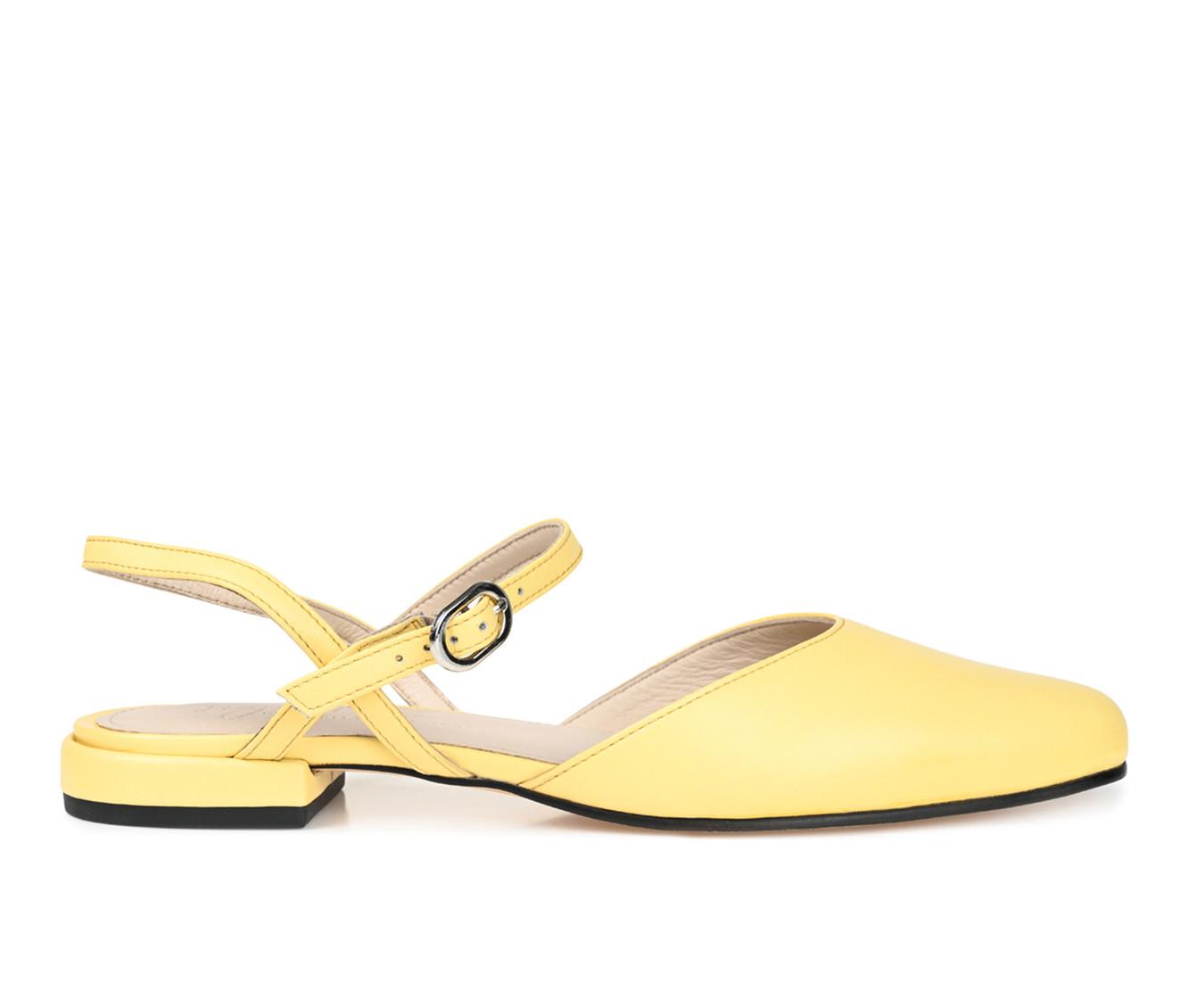 Women's Journee Signature Amannda Flats