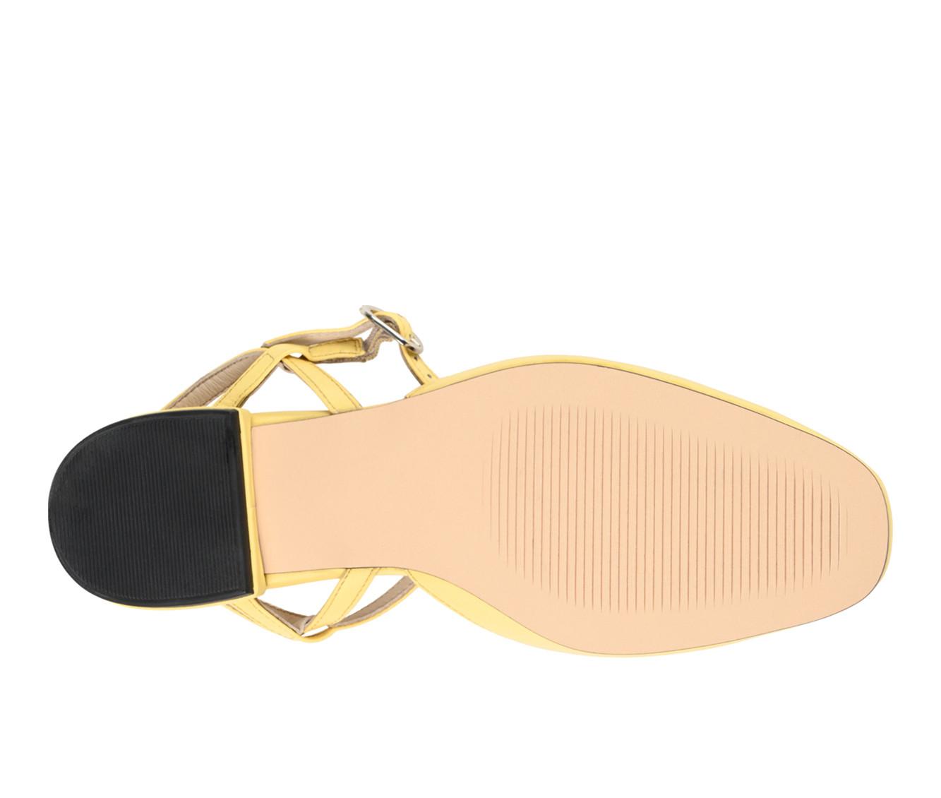 Women's Journee Signature Amannda Flats