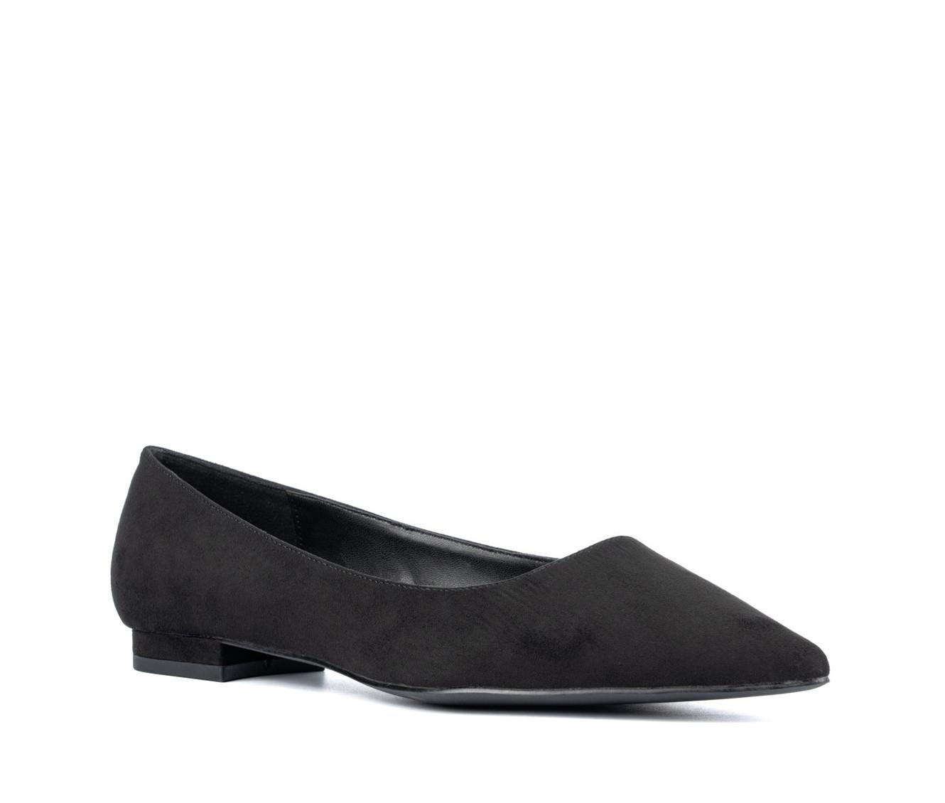 Women's Fashion to Figure Bailey Wide Width Flats
