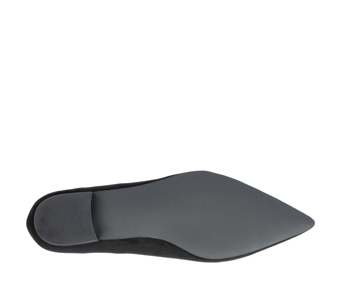 Women's Fashion to Figure Bailey Wide Width Flats